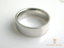 Load image into Gallery viewer, Men's Flat Wedding Band Platinum