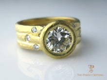 Load image into Gallery viewer, rustic diamond bezel set engagement ring