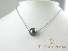 Load image into Gallery viewer, Round Tahitian Pearl Necklace on Gold Chain