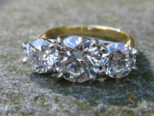 Load image into Gallery viewer, Three Stone Diamond Ring