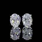 Pair of labe diamond earrings 