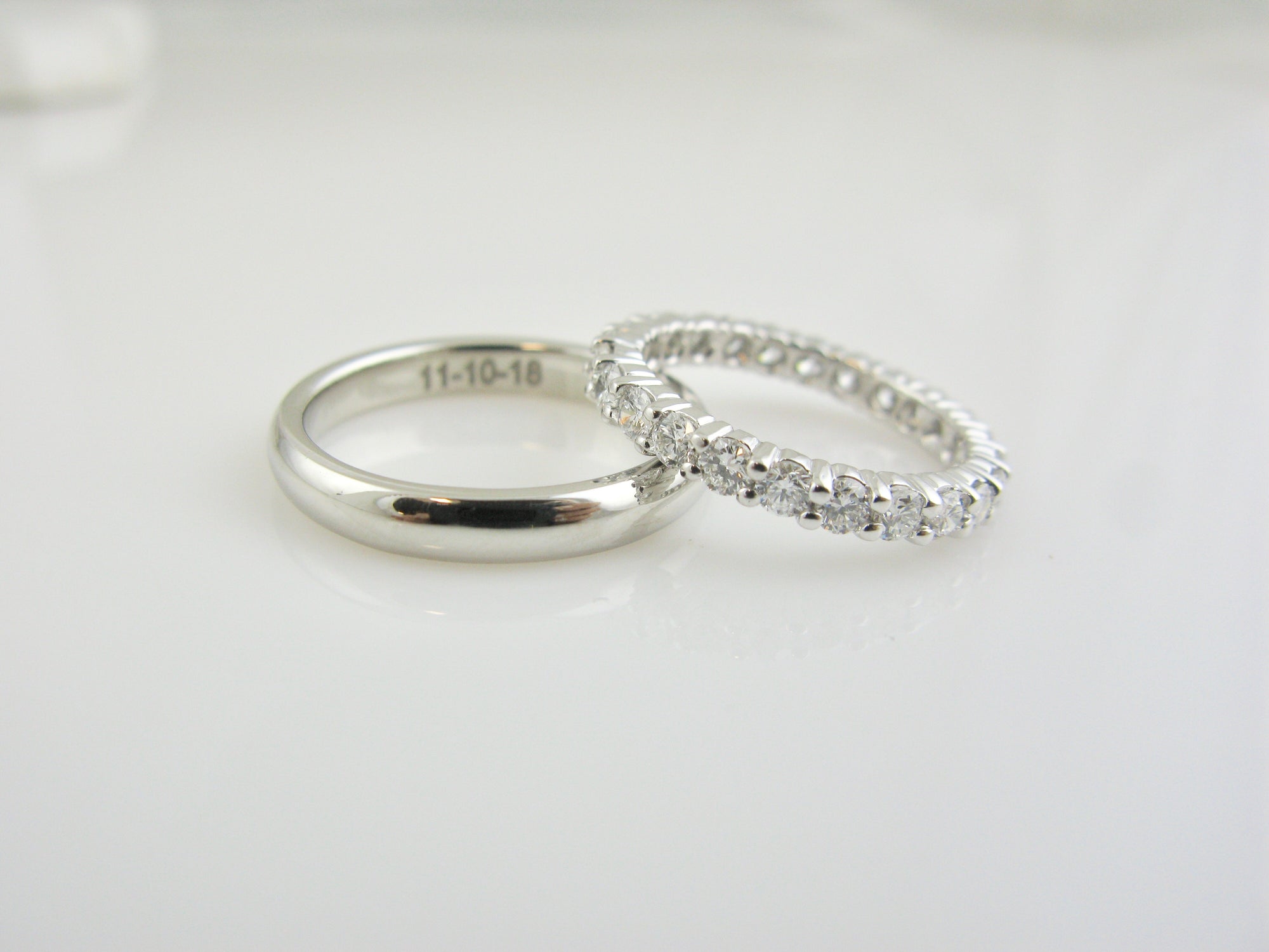 his and hers classic diamond wedding bands