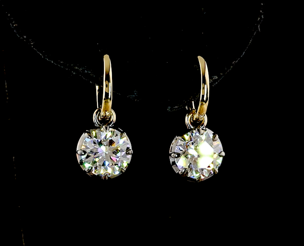 4.05 Cts 14K YELLOW GOLD Round Shape Hanging Earring