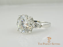 Load image into Gallery viewer, 7 ct graft round diamond pear 3 stone engagement ring 