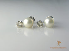Load image into Gallery viewer, Akoya pearl and diamond earrings