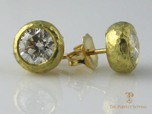 rustic diamond stud earrings 18K yellow gold