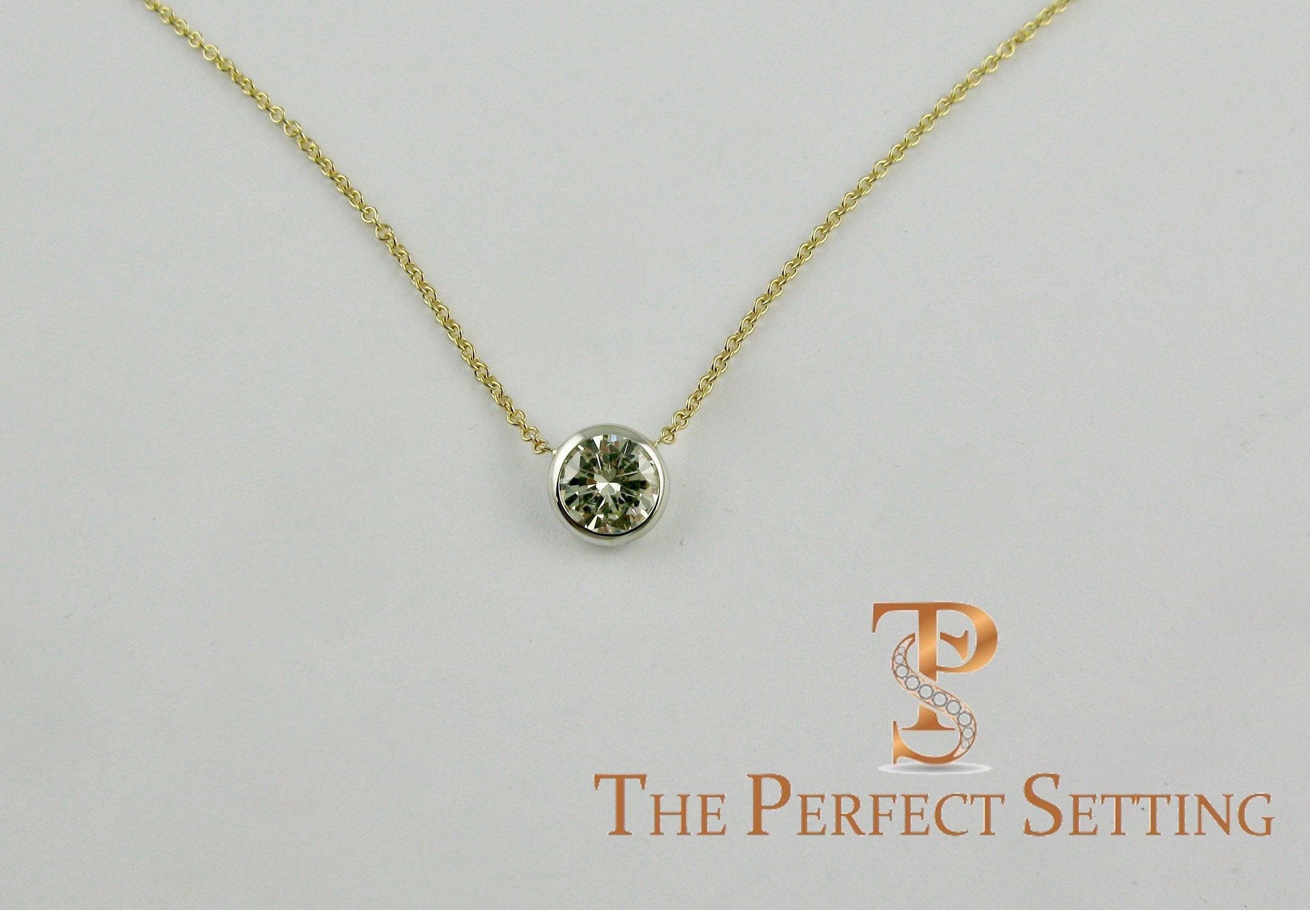 bezel set diamond 18K yellow gold chain necklace