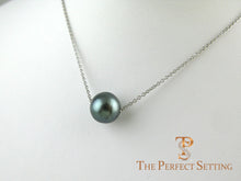 Load image into Gallery viewer, Round Tahitian Pearl Necklace on Gold Chain