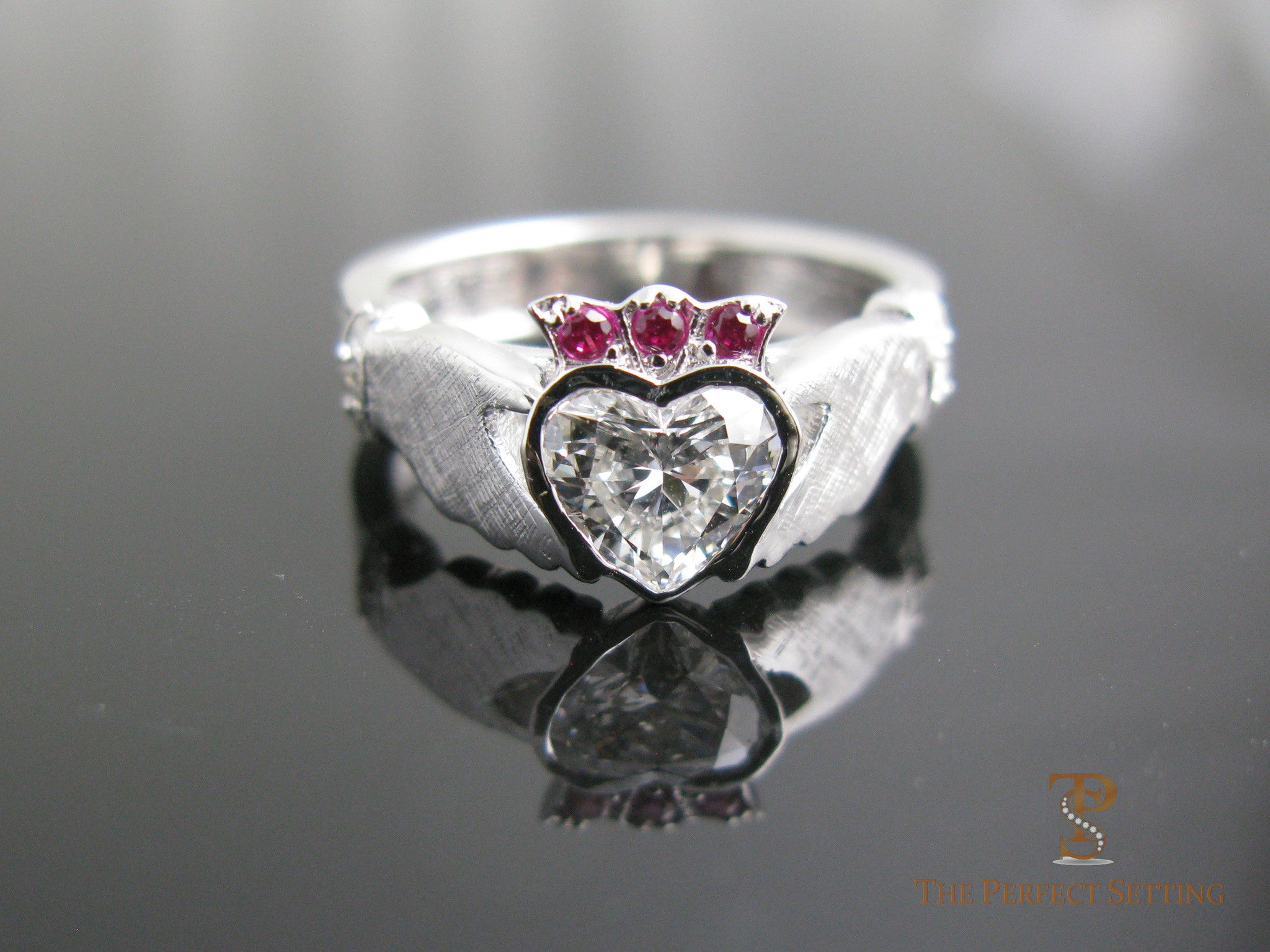 Claddagh Celtic Knot Diamond Ring