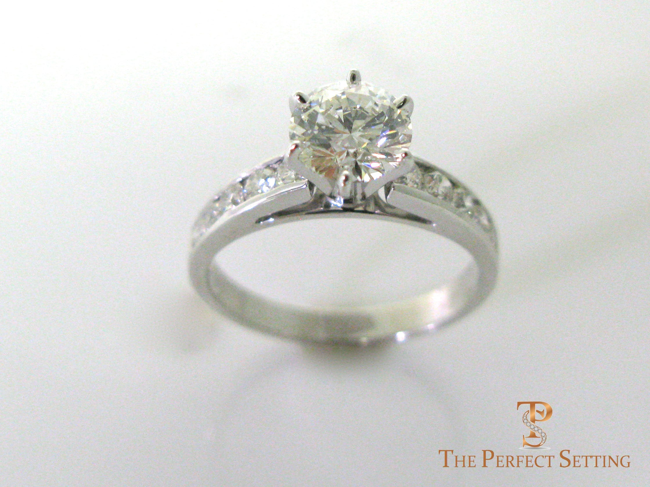 Unique Diamond 6 Prong Channel Set Diamond Engagement Ring - with A 1 ct Center Round Cut GIA Natural Diamond in Yellow Gold