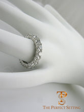 Load image into Gallery viewer, Round Brilliant Diamond Eternity Band
