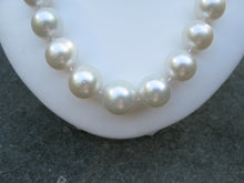 Load image into Gallery viewer, Jumbo South Sea Cultured Pearl Necklace