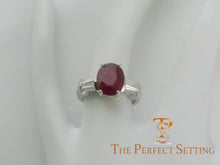 Load image into Gallery viewer, Oval Ruby and Diamond Platinum Ring