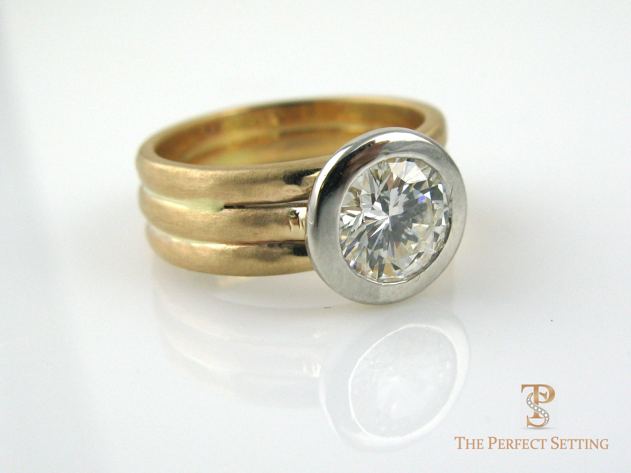 Round Diamond Bezel set Platinum