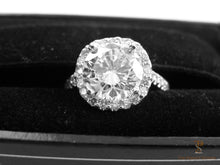 Load image into Gallery viewer, Round Brilliant Diamond Halo Ring