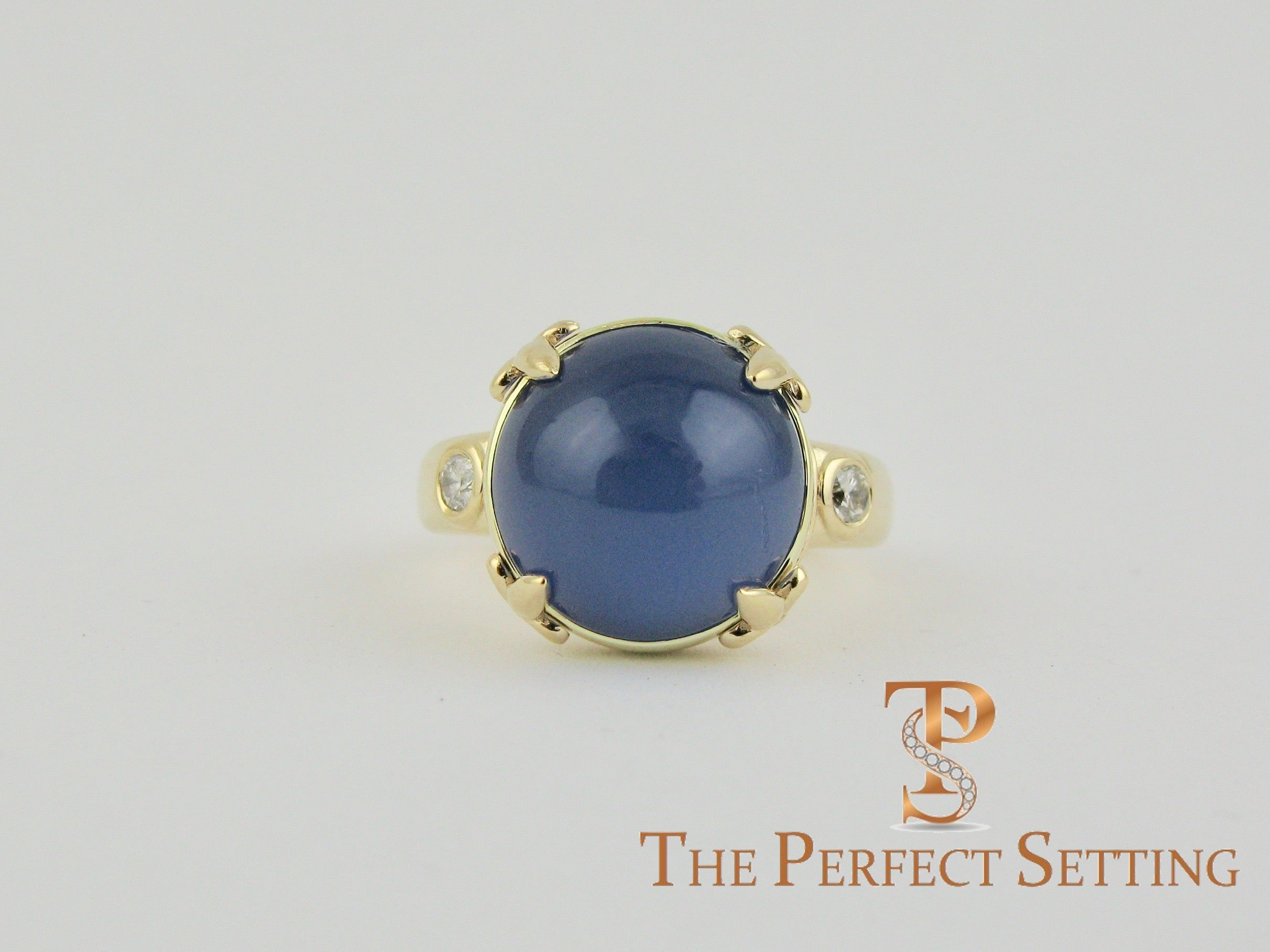 Family Crest Fleur de Lis Ring blue stone