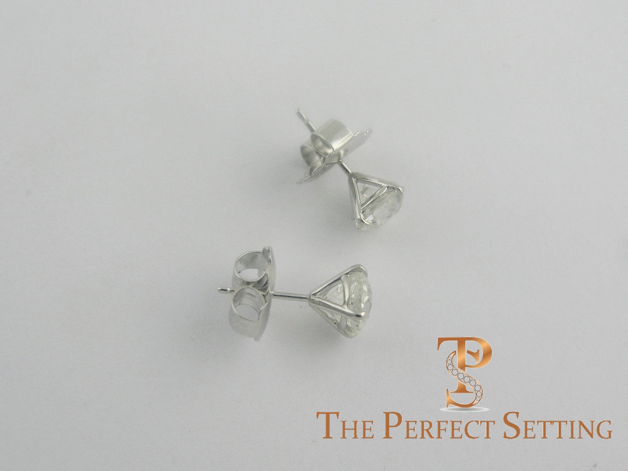 martini setting diamond stud 4 prong sideways