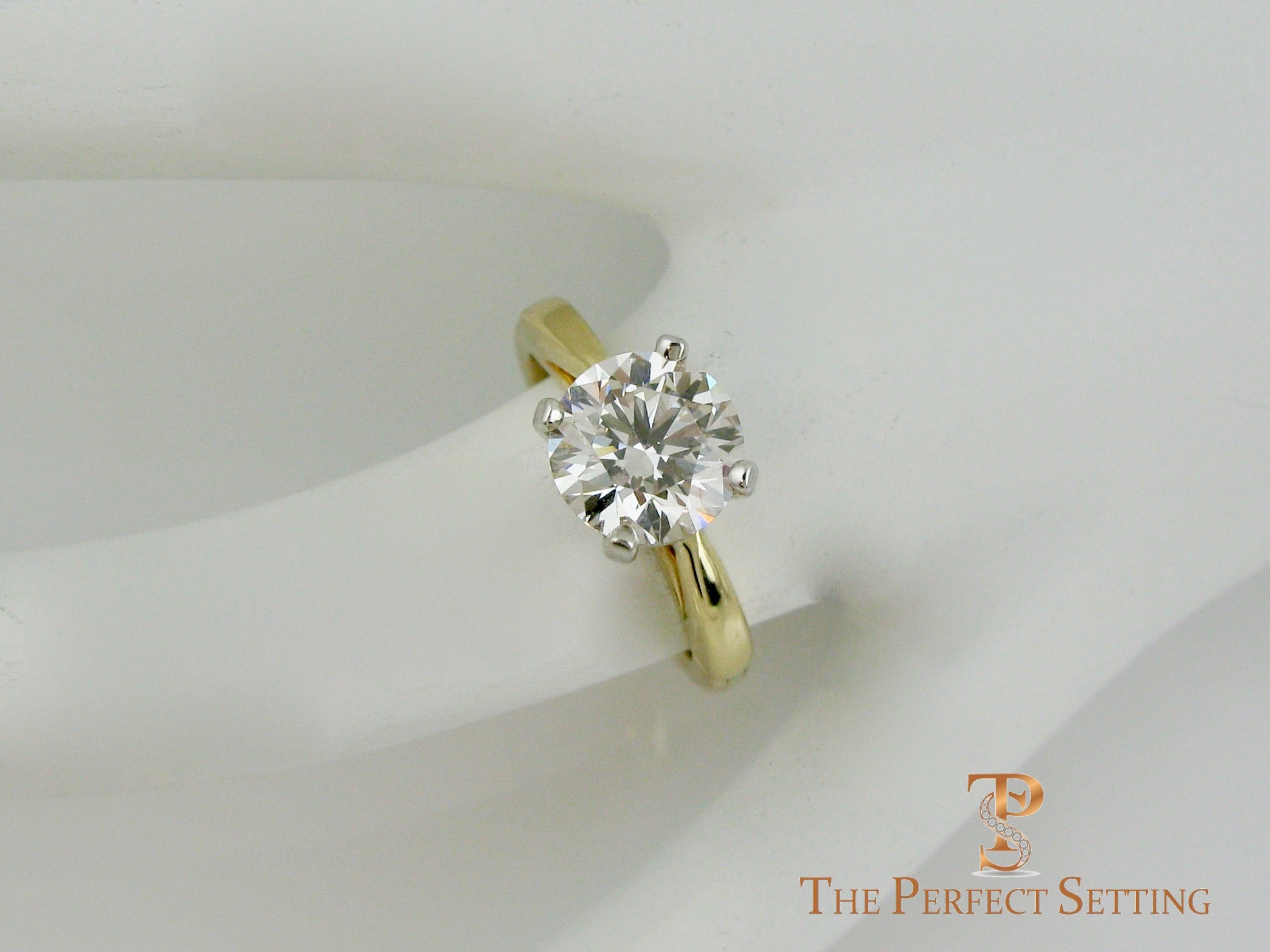 Ring Setting for Swollen Knuckles and Arthritic Fingers platinum Adjustable Open Shank